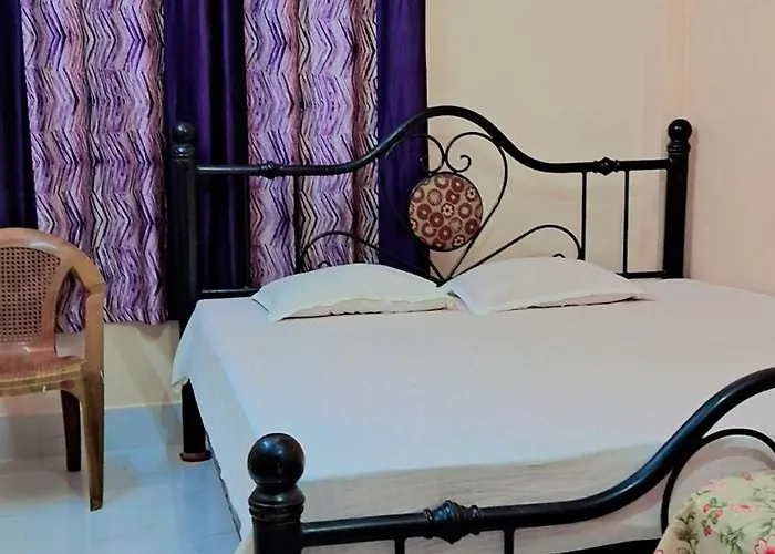 Anandi Home Stay