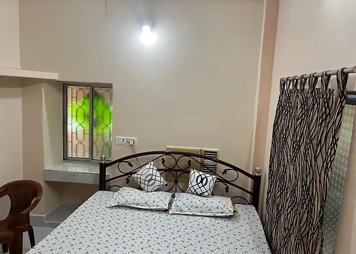 Anandi Home Stay