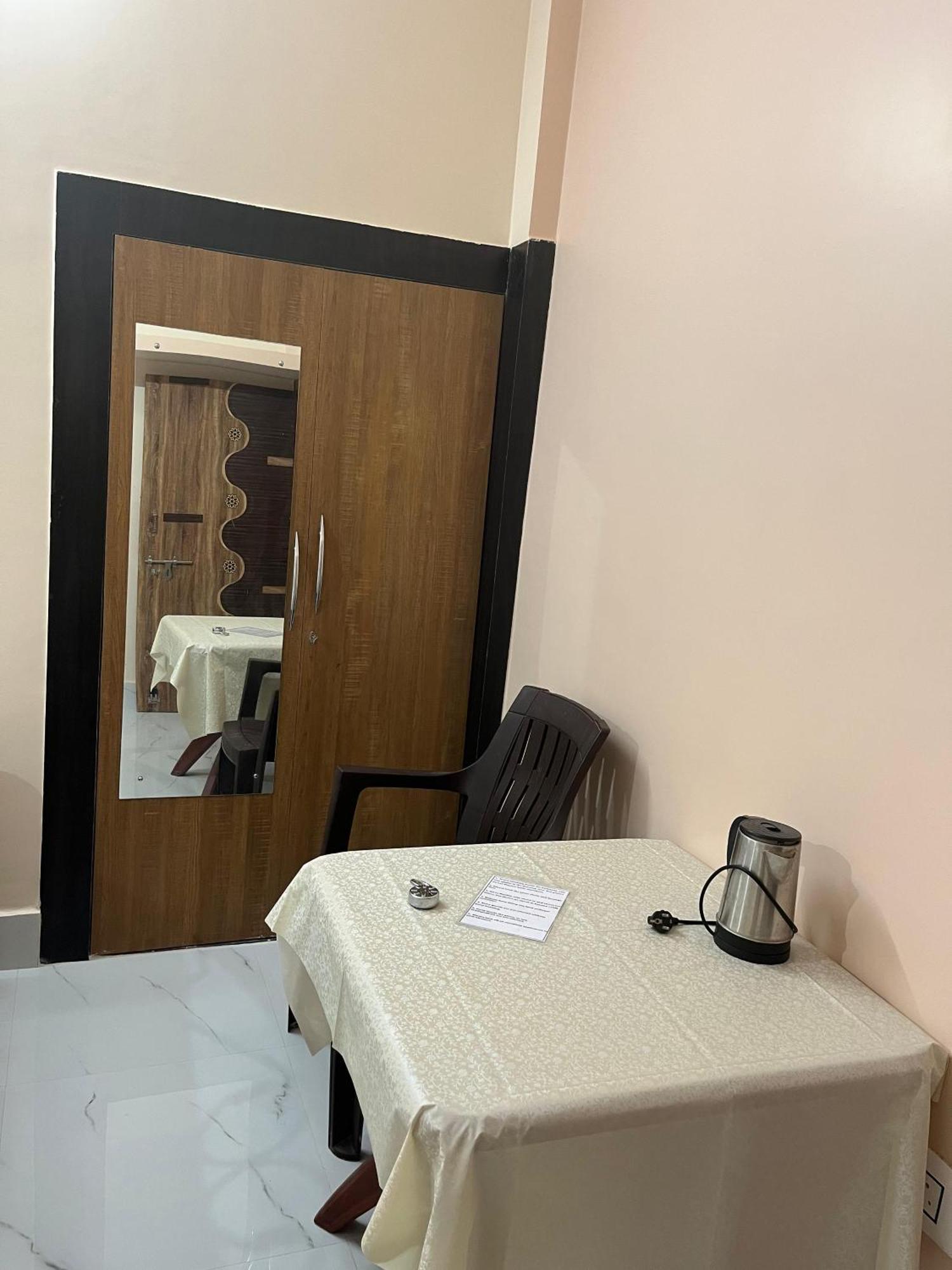 Anandi Homestay Kolkata