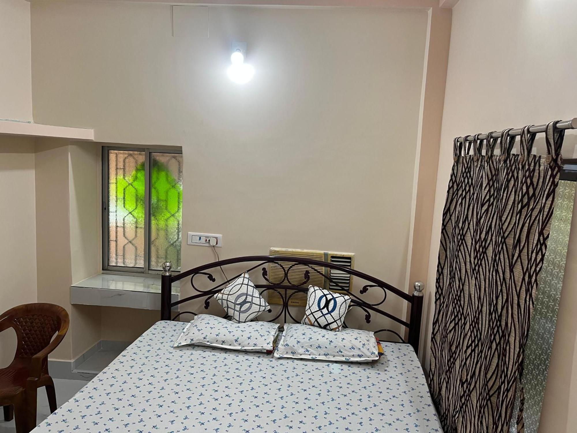 Homestay Anandi *